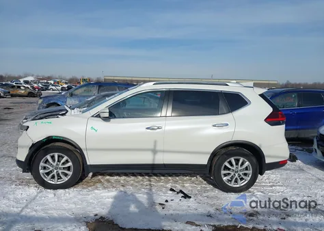 2020 Nissan Rogue Sv Intelligent Awd z USA, uszkodzony, nr VIN JN8AT2MV3LW104825